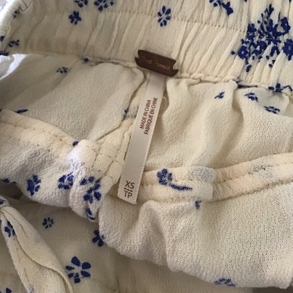 Free people floral bohemian jumpsuit XS - Picture 6 of 6